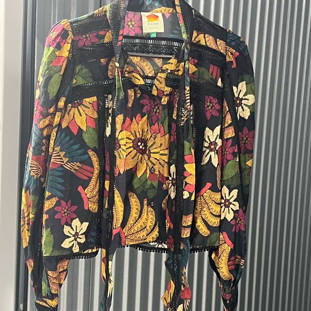 Farm Rio Colorful Patterned Top - Picture 5 of 7